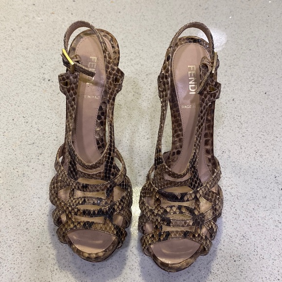 Snakeskin FENDI heels - Picture 3 of 9
